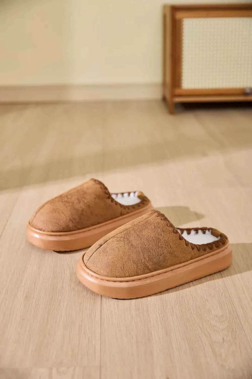 Thermal Round Toe Platform Slippers for a perfect OOTD – dress to impress outfits from Amexza
