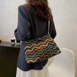 Adjustable Strap Medium Shoulder Bag for a perfect OOTD – dress to impress outfits from Amexza