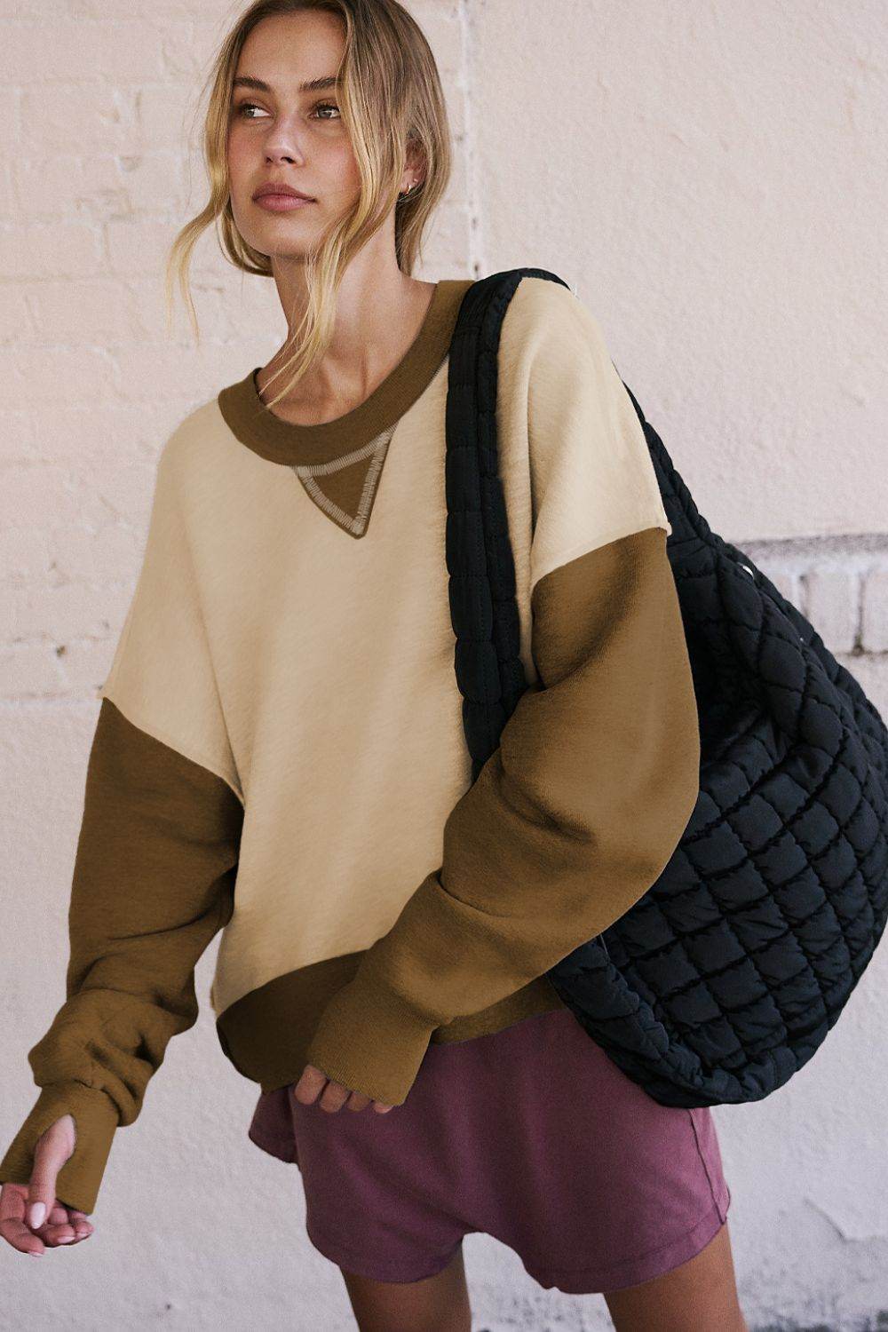 Color Block Round Neck Long Sleeve Sweatshirt for a perfect OOTD – dress to impress outfits from Amexza