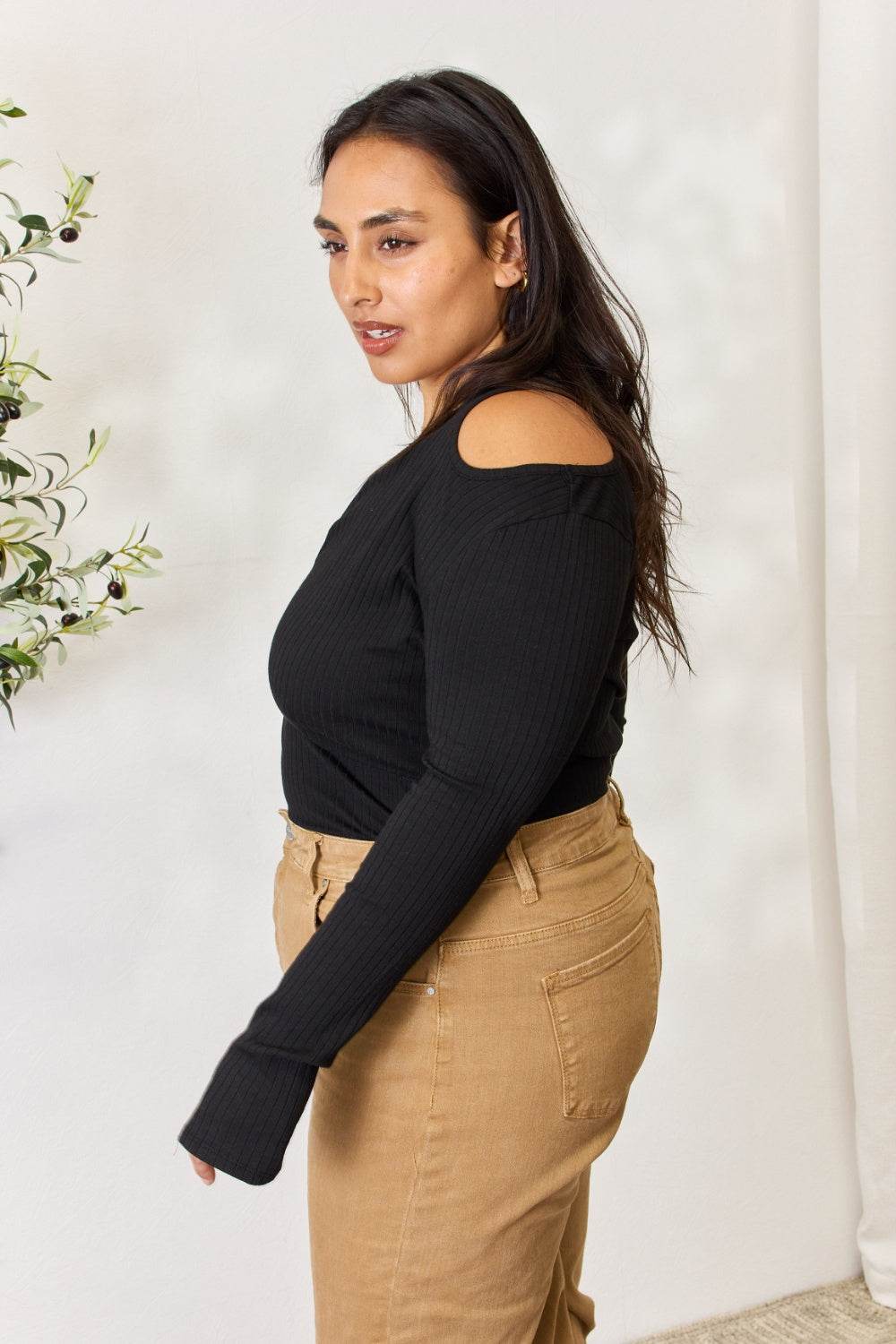 Culture Code Full Size Ribbed Surplice Cold Shoulder Top for a perfect OOTD – dress to impress outfits from Amexza