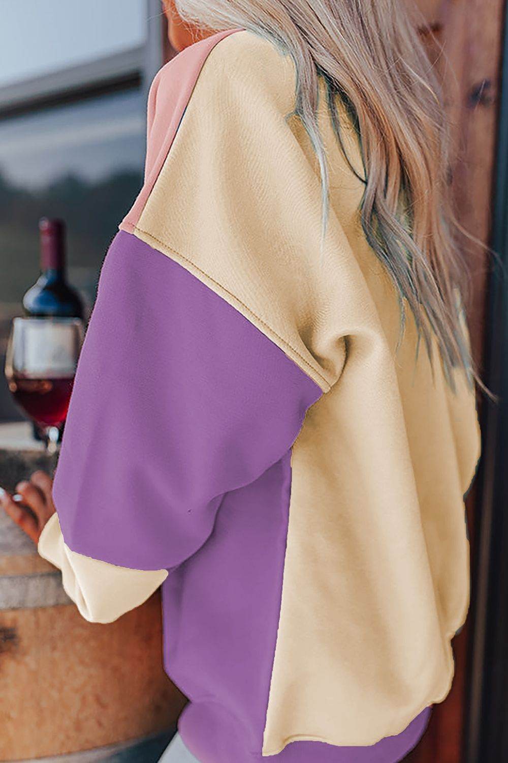 Contrast Round Neck Long Sleeve Sweatshirt for a perfect OOTD – dress to impress outfits from Amexza