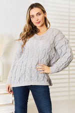 Woven Right Cable-Knit Hooded Sweater for a perfect OOTD – dress to impress outfits from Amexza