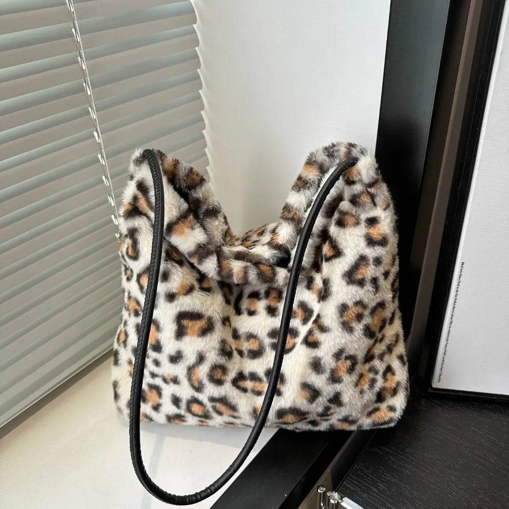 Leopard Furry Shoulder Bag White One Size for a perfect OOTD – dress to impress outfits from Amexza