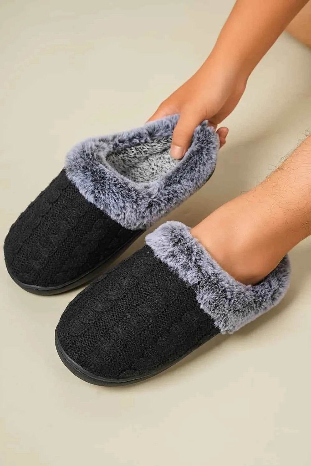 Cable-Knit Fluff Round Toe Slippers for a perfect OOTD – dress to impress outfits from Amexza