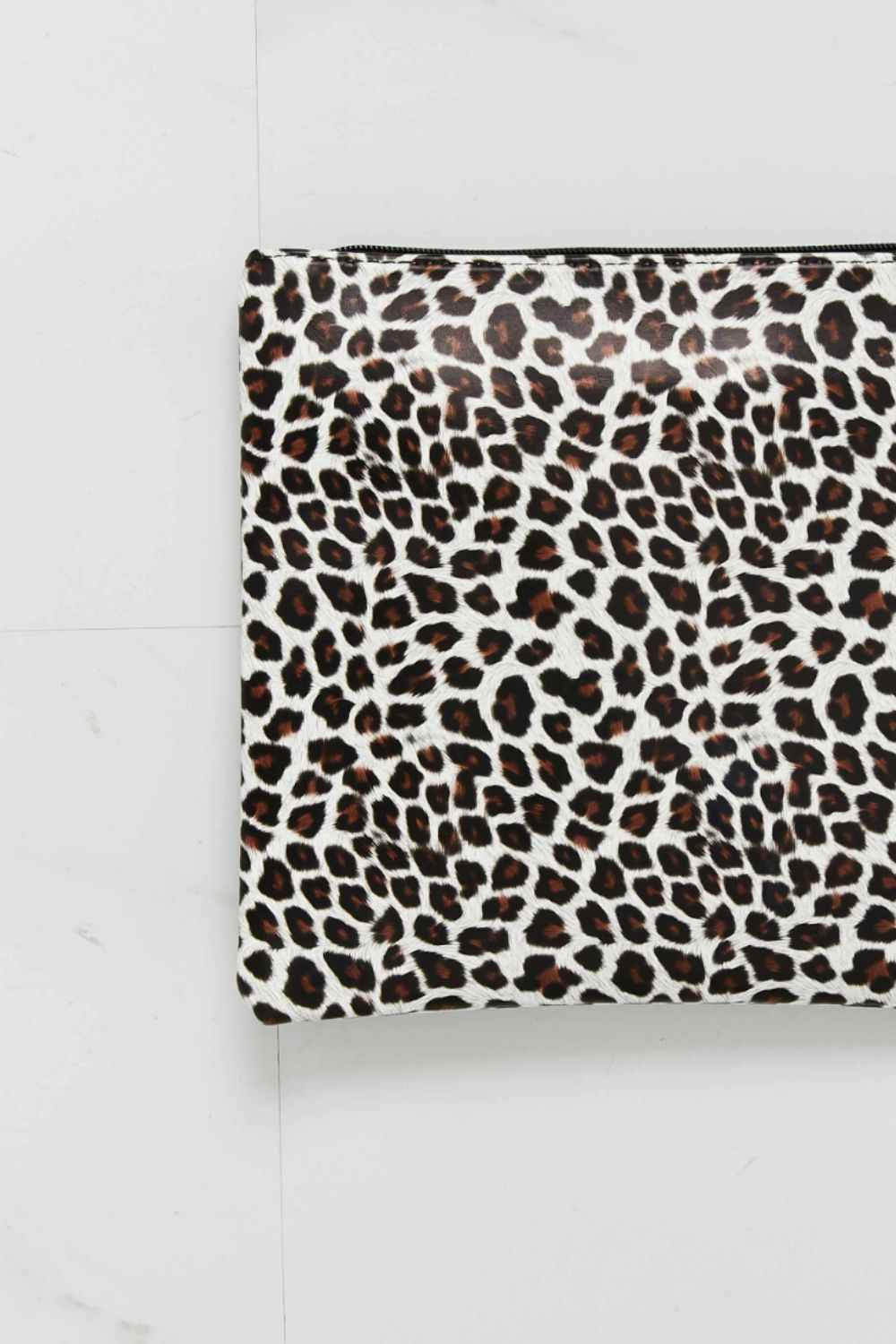 Make It Your Own Printed Wristlet for a perfect OOTD – dress to impress outfits from Amexza