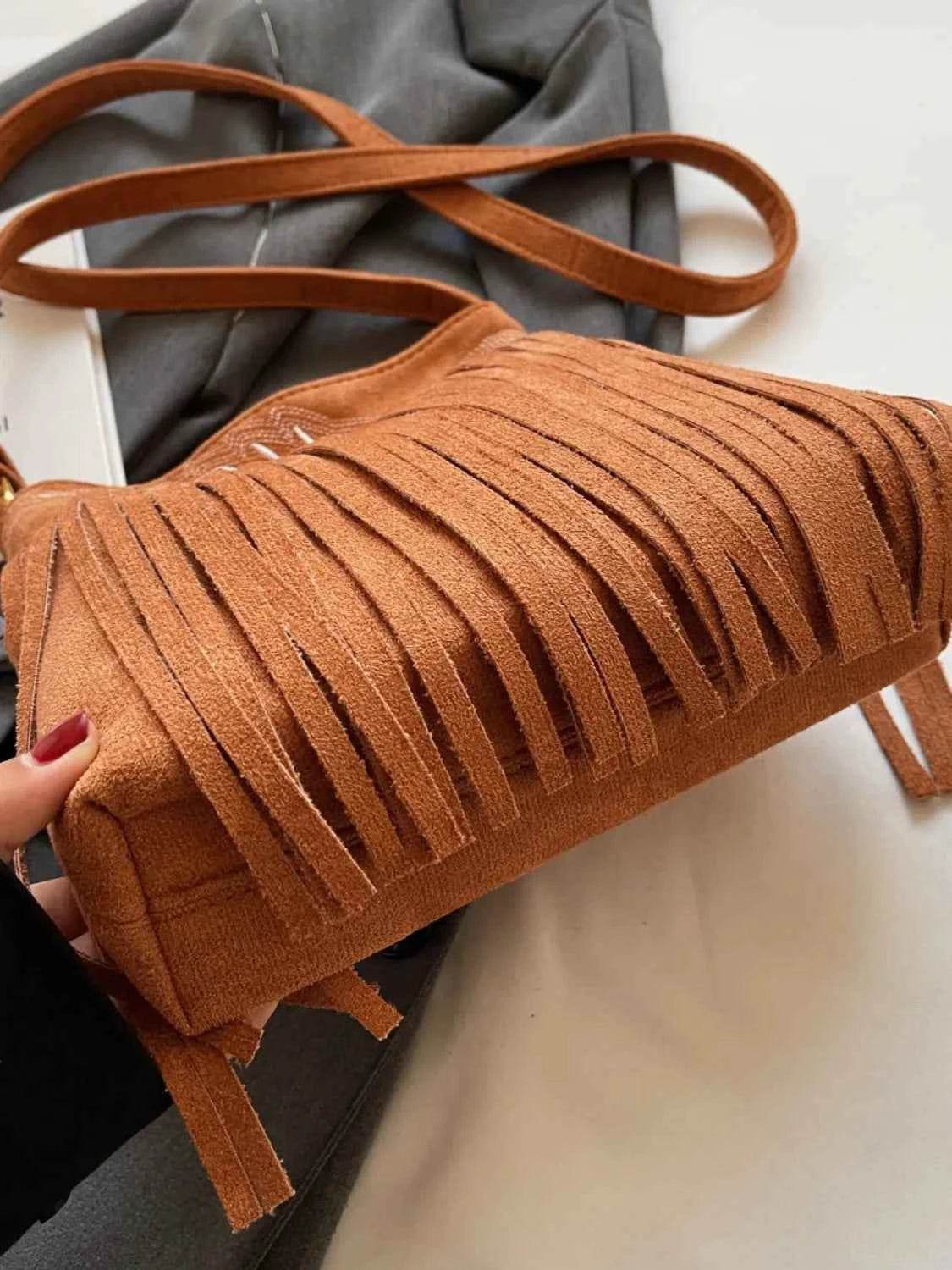 Fringe Solid Color Shoulder Bag for a perfect OOTD – dress to impress outfits from Amexza