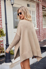 V-Neck Slit Exposed Seam Sweater for a perfect OOTD – dress to impress outfits from Amexza