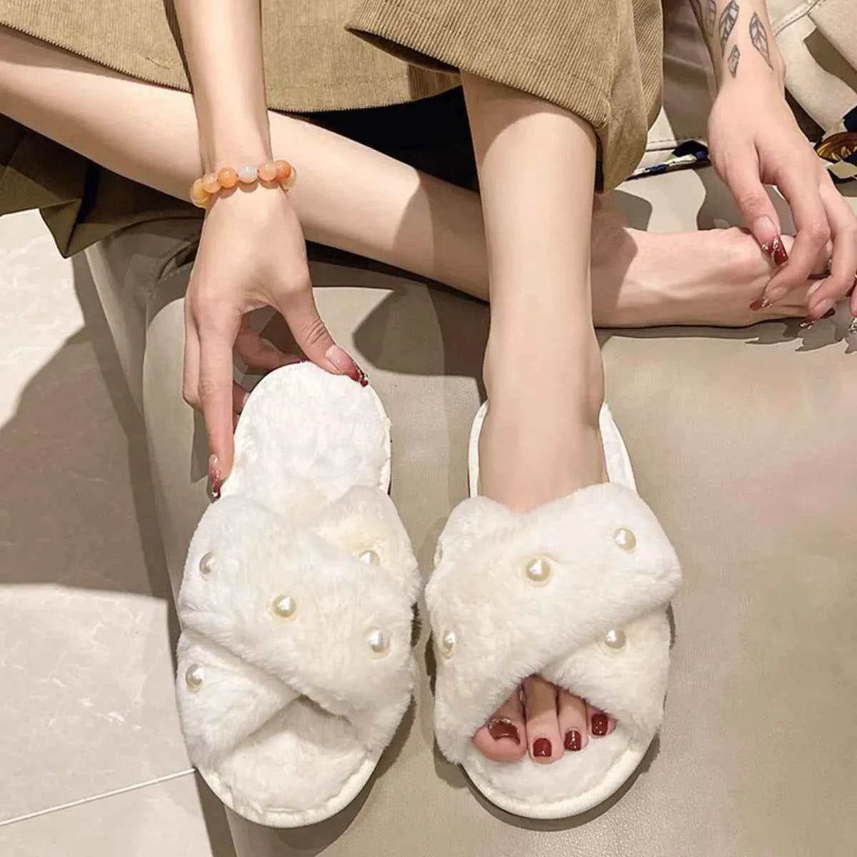 Open Toe Flats Slippers White for a perfect OOTD – dress to impress outfits from Amexza
