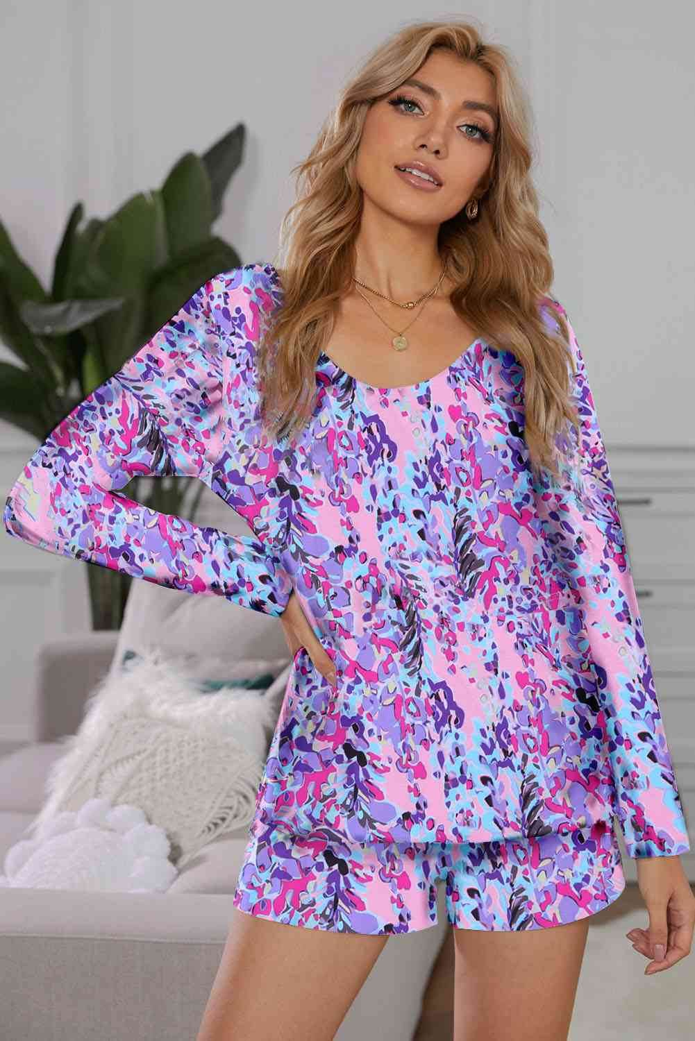 Round Neck Printed Top and Shorts Lounge Set for a perfect OOTD – dress to impress outfits from Amexza