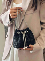 Flower Chain Bucket Bag Black One Size for a perfect OOTD – dress to impress outfits from Amexza