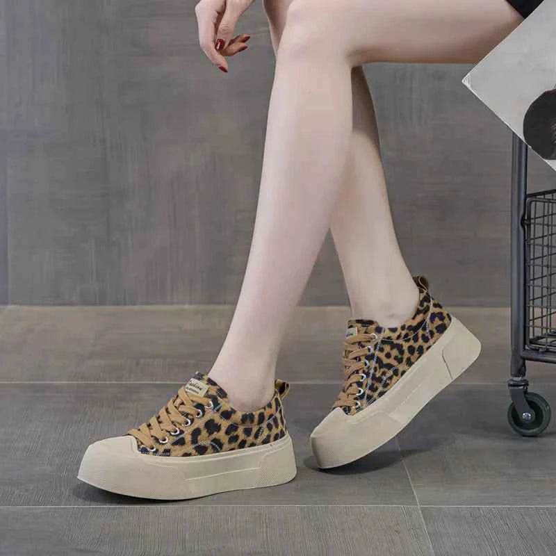 Round Toe Lace Up Platform Sneakers Leopard for a perfect OOTD – dress to impress outfits from Amexza