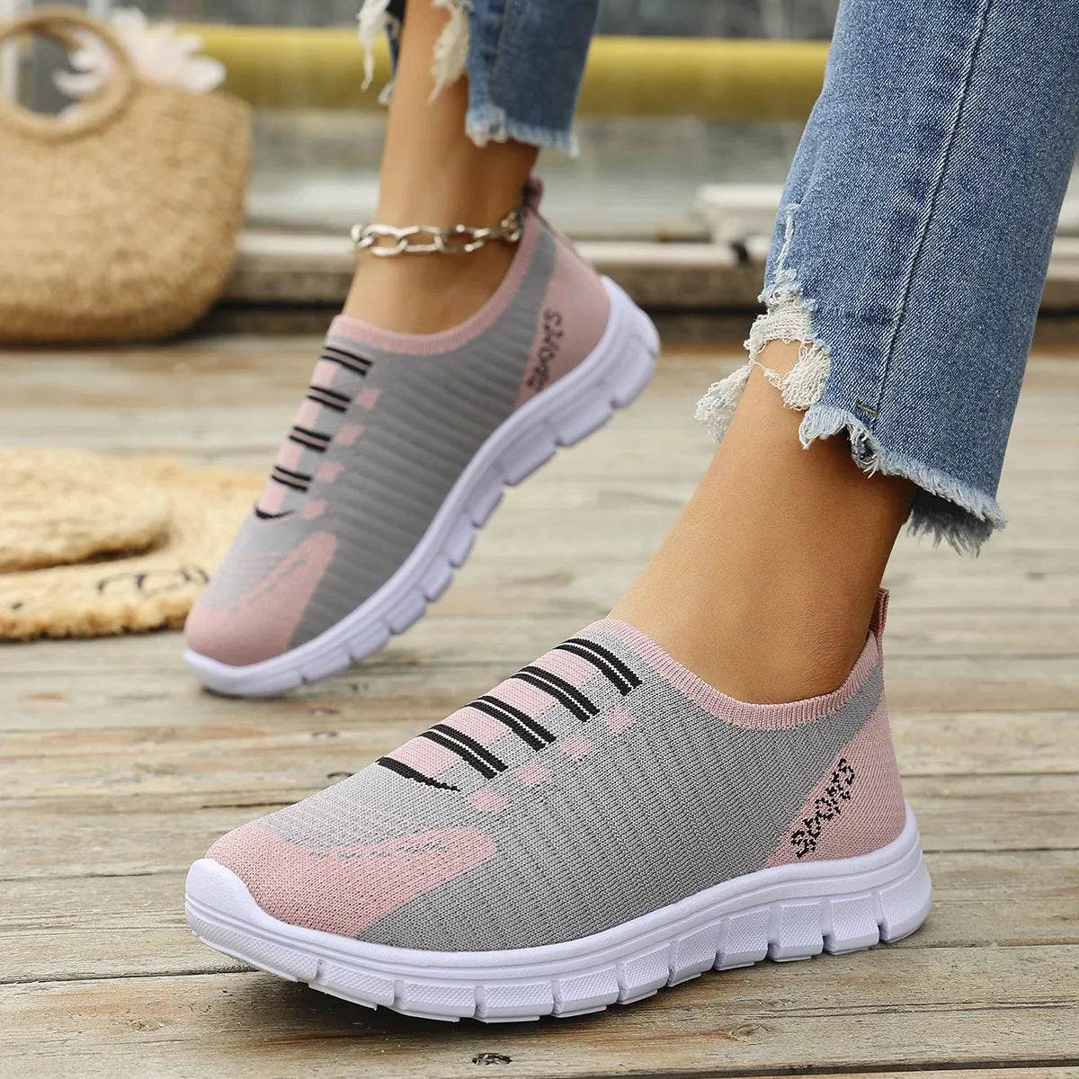 Breathable Mesh Round Toe Sneakers Dusty Pink for a perfect OOTD – dress to impress outfits from Amexza