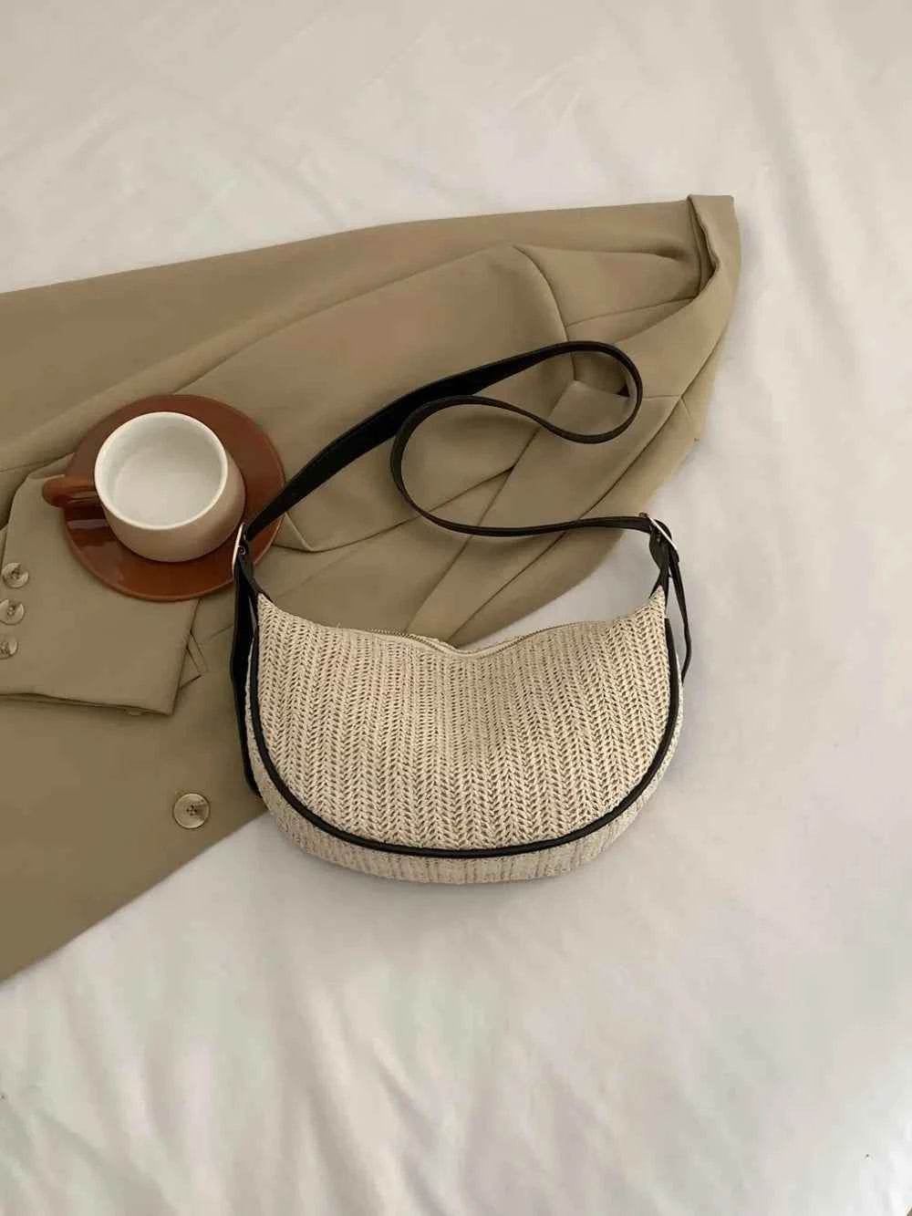 Straw Weave Adjustable Strap Shoulder Bag for a perfect OOTD – dress to impress outfits from Amexza