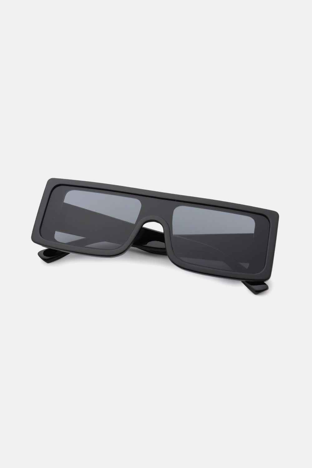 Polycarbonate Frame Rectangle Sunglasses for a perfect OOTD – dress to impress outfits from Amexza