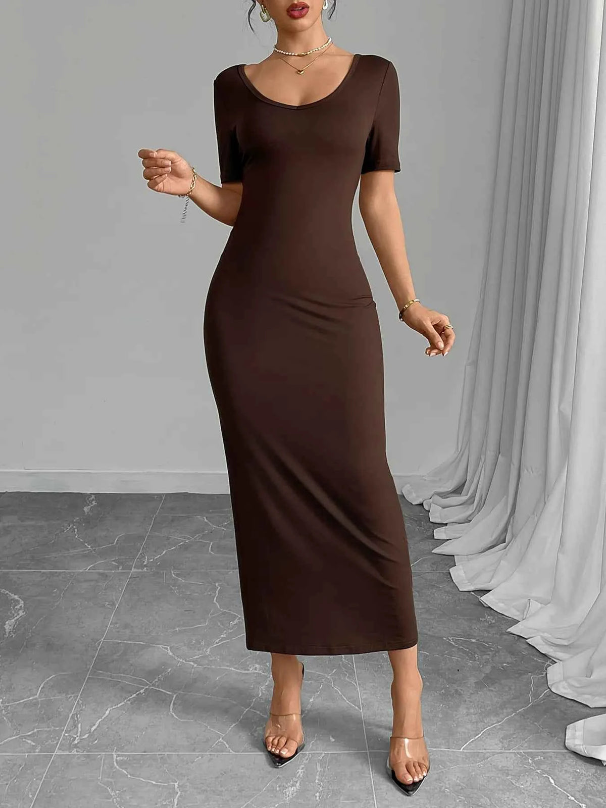 Round Neck Short Sleeve Bodycon Midi Dress