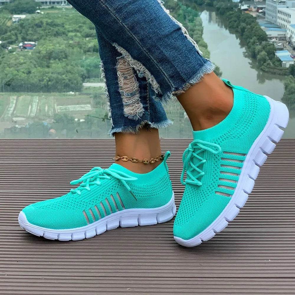 Breathable Mesh Round Toe Athletic Aqua for a perfect OOTD – dress to impress outfits from Amexza