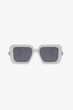 Polycarbonate Frame Square Sunglasses for a perfect OOTD – dress to impress outfits from Amexza