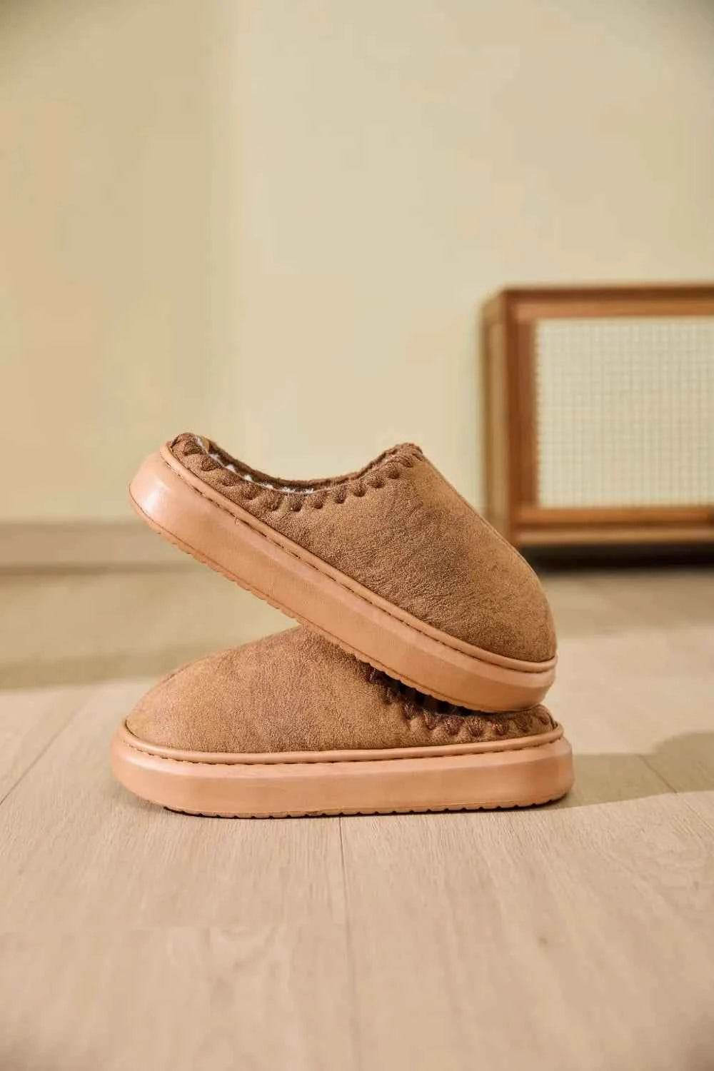 Thermal Round Toe Platform Slippers for a perfect OOTD – dress to impress outfits from Amexza