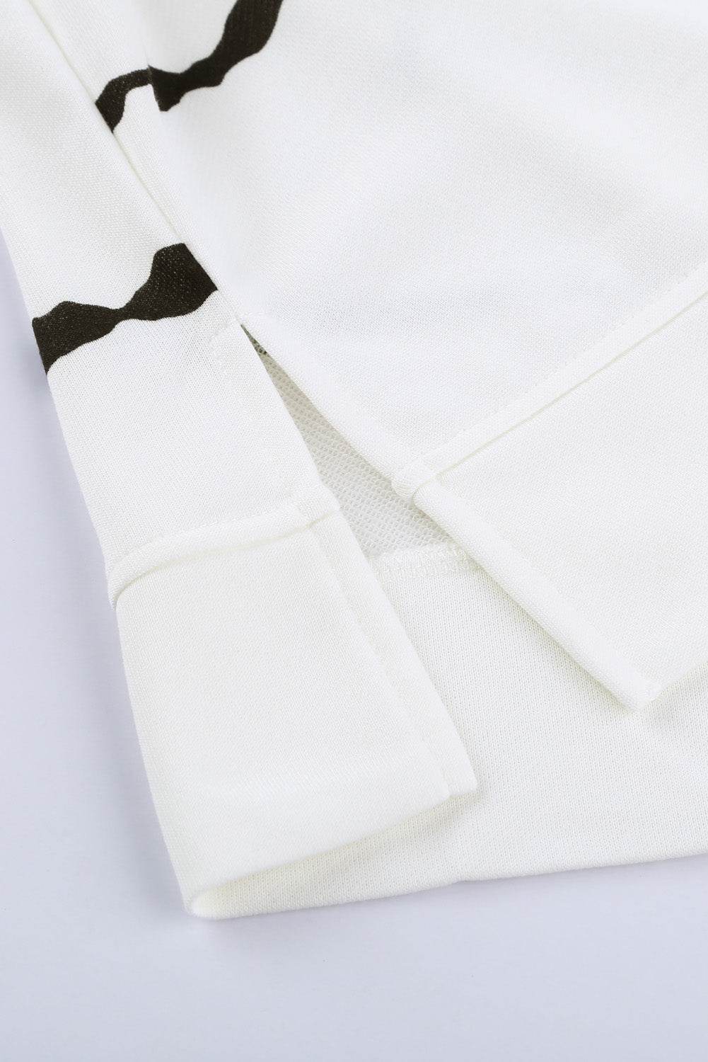 Slit Contrast Striped Round Neck Long Sleeve T-Shirt - Amexza