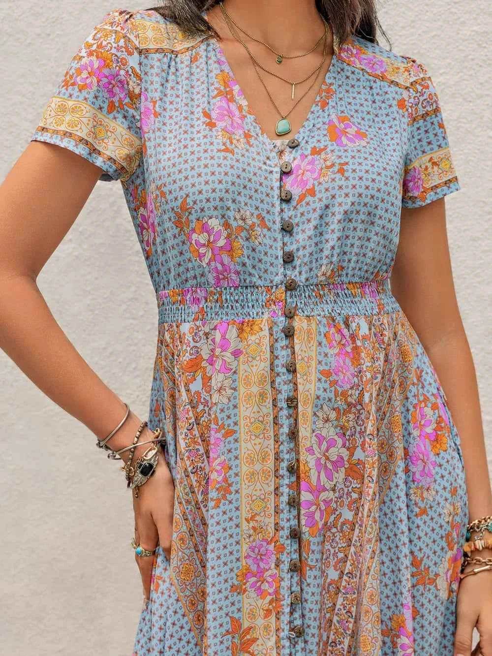 Smocked Floral V-Neck Short Sleeve Midi Dress for a perfect OOTD – dress to impress outfits from Amexza