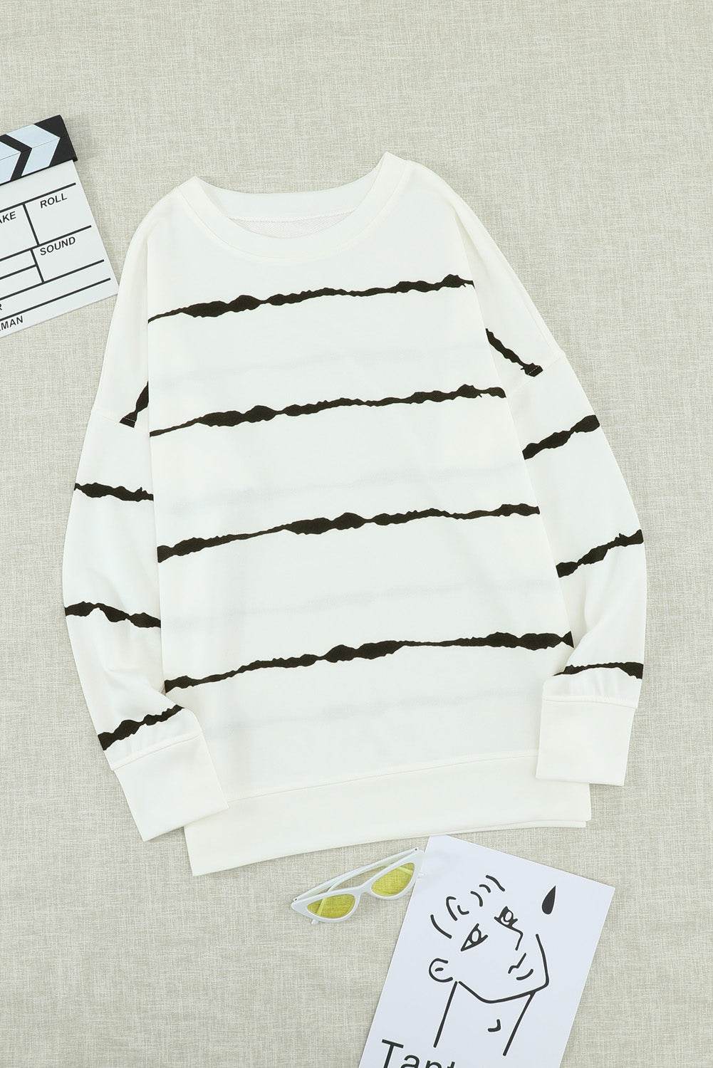 Slit Contrast Striped Round Neck Long Sleeve T-Shirt - Amexza