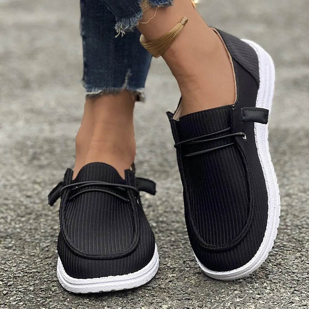 Round Toe Flat Slip-Ons Black for a perfect OOTD – dress to impress outfits from Amexza