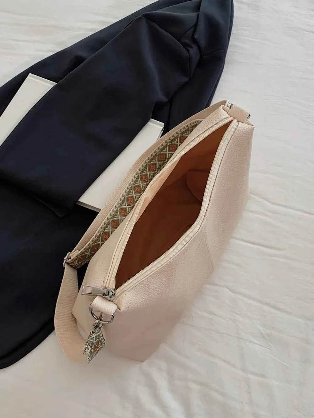 PU Leather Geometric Pattern Strap Shoulder Bag for a perfect OOTD – dress to impress outfits from Amexza