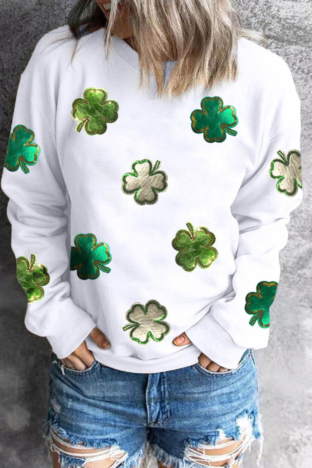Lucky Clover Round Neck Long Sleeve Sweatshirt for a perfect OOTD – dress to impress outfits from Amexza