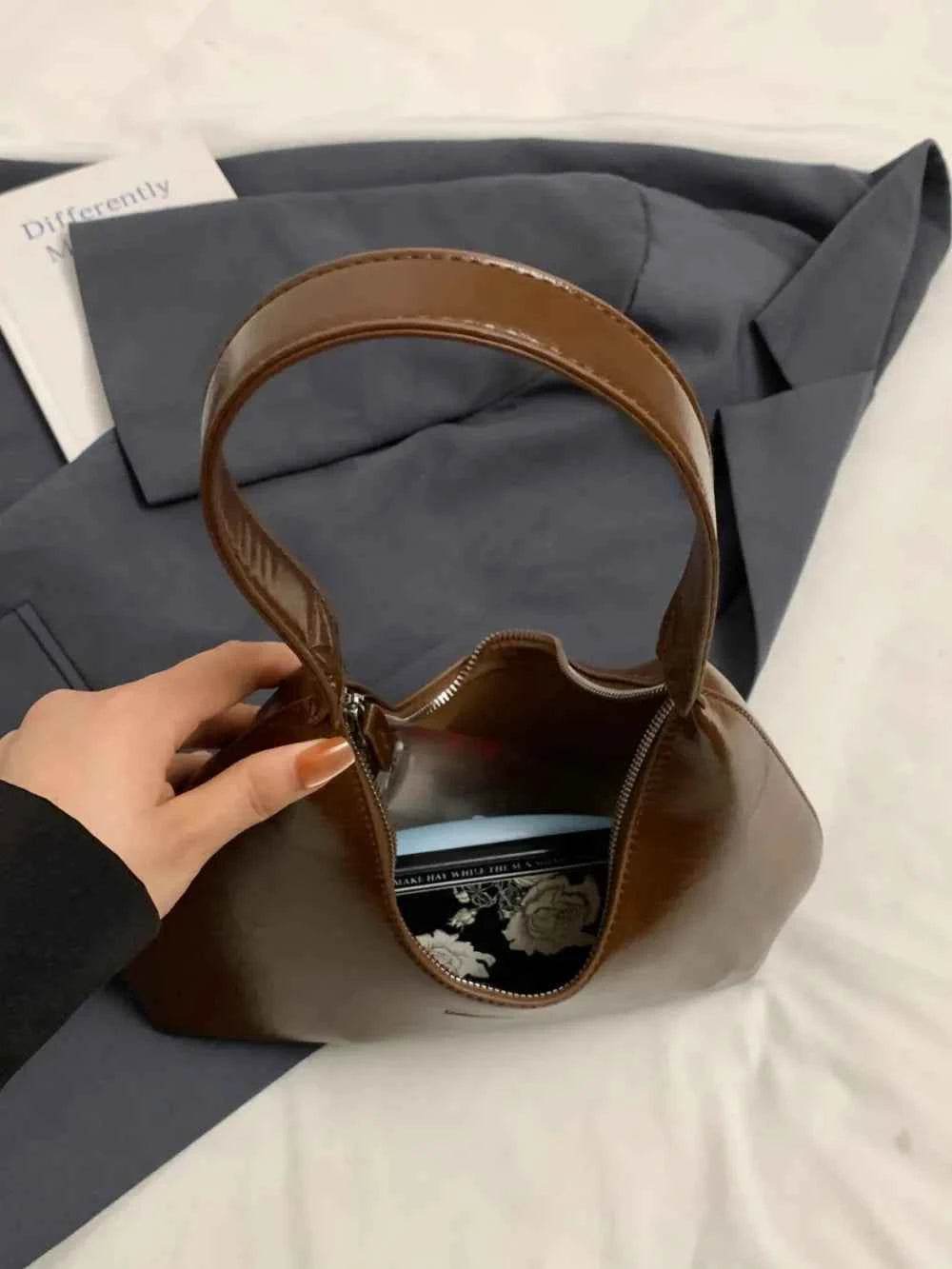 PU Leather Shoulder Bag for a perfect OOTD – dress to impress outfits from Amexza