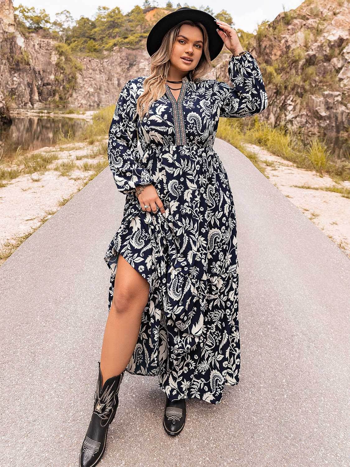 Plus Size Long Sleeve Maxi Dress - Amexza