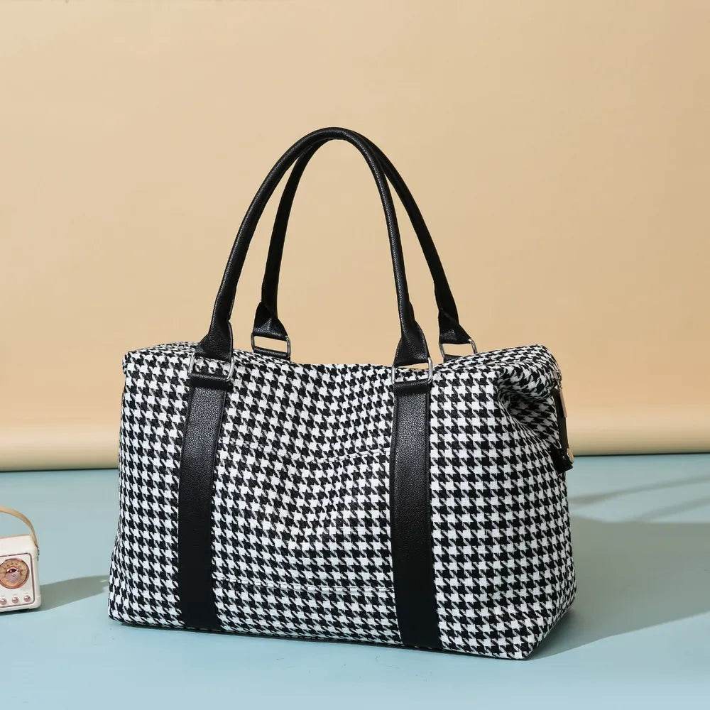 Houndstooth Canvas Travel Bag Black One Size for a perfect OOTD – dress to impress outfits from Amexza
