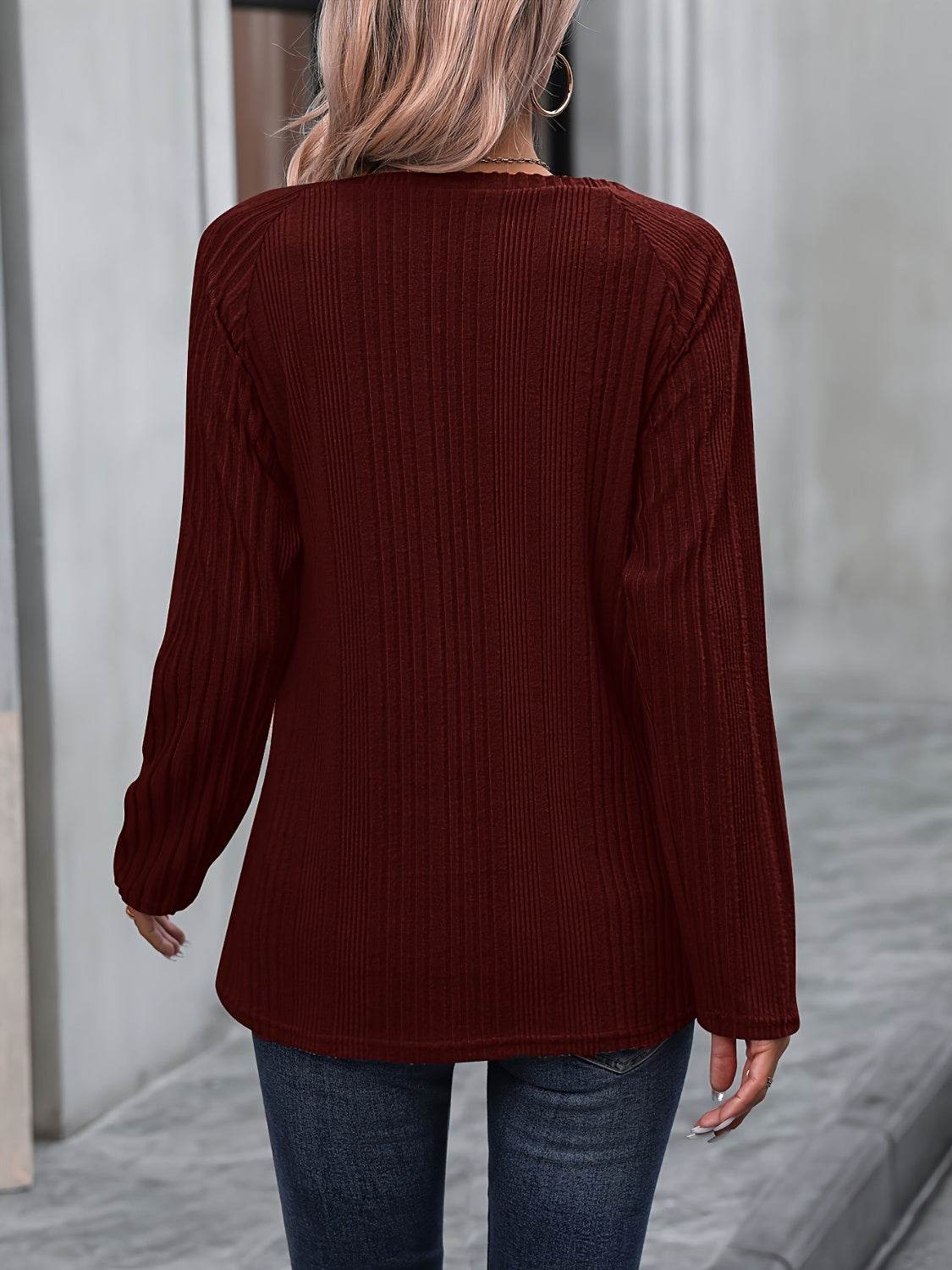 Round Neck Long Sleeve T-Shirt - Amexza