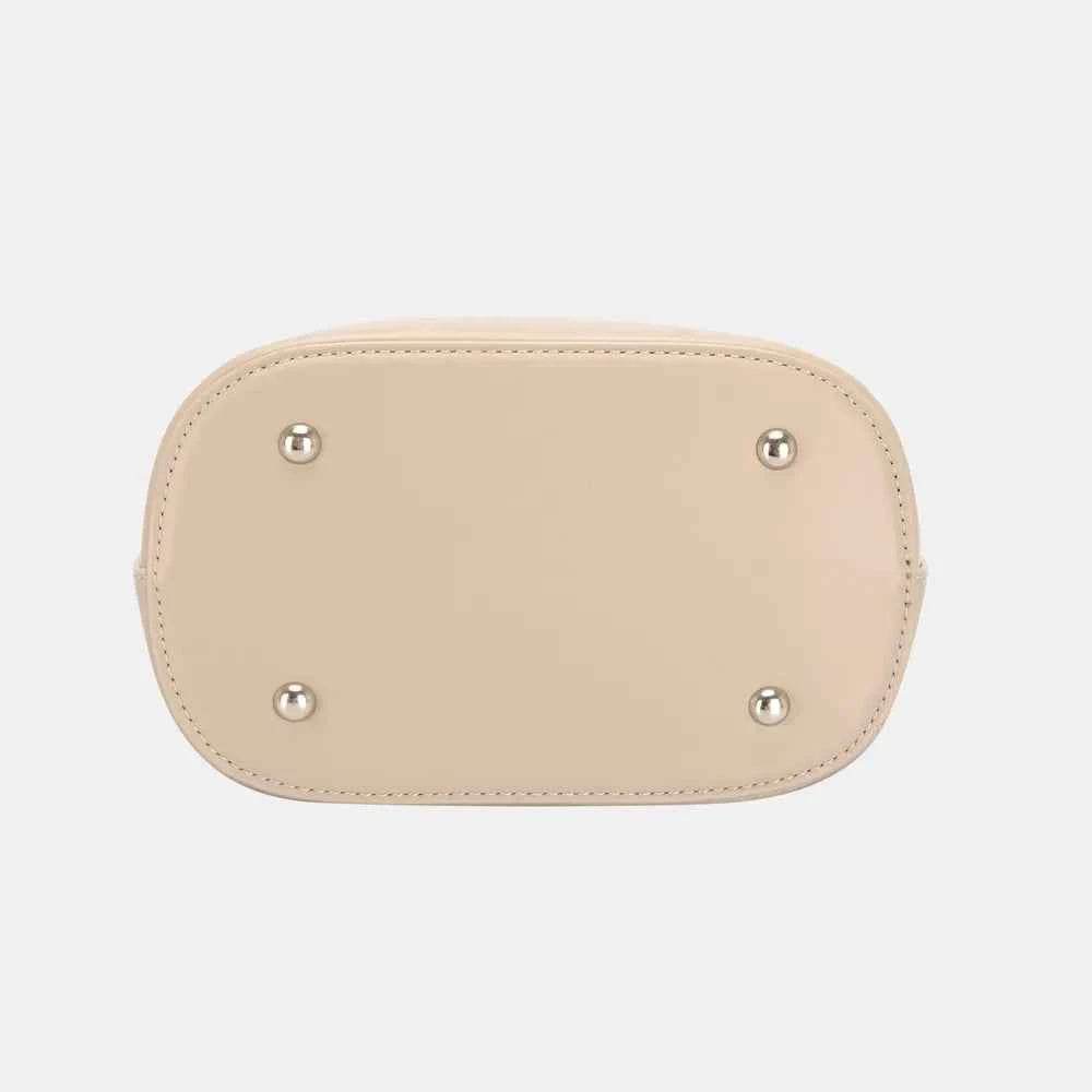 David Jones PU Leather Shoulder Bag for a perfect OOTD – dress to impress outfits from Amexza