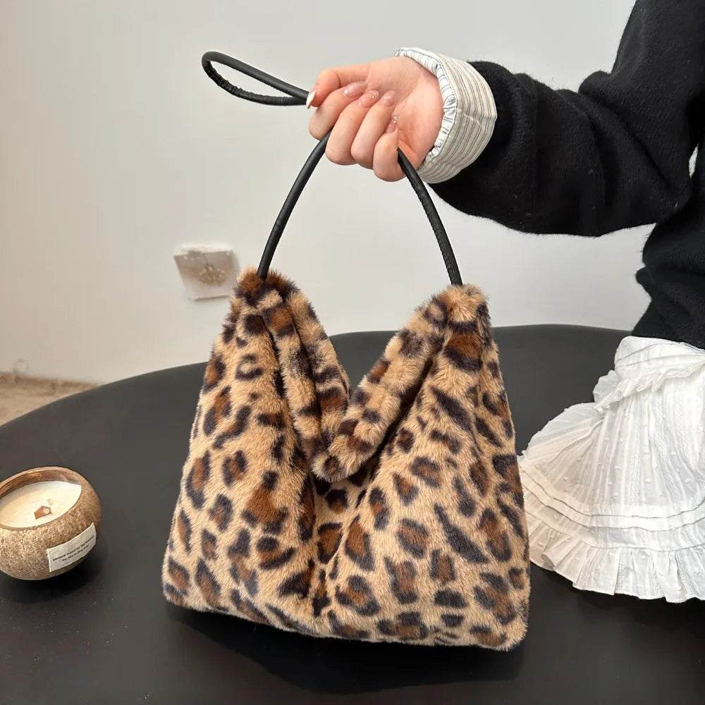 Leopard Furry Shoulder Bag for a perfect OOTD – dress to impress outfits from Amexza