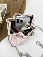 Flower Chain Bucket Bag for a perfect OOTD – dress to impress outfits from Amexza