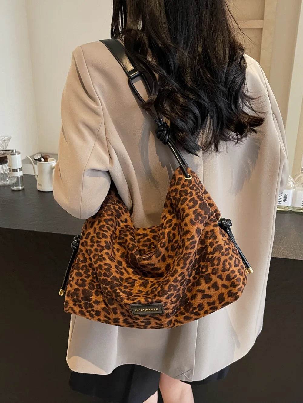 Suede Large Shoulder Bag for a perfect OOTD – dress to impress outfits from Amexza