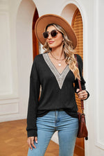 Contrast V-Neck Long Sleeve Blouse - Amexza