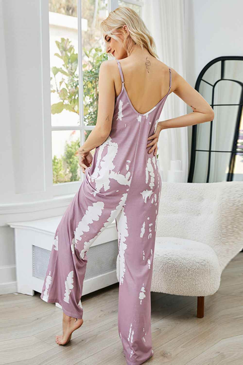 Shiny Tie-Dye Spaghetti Strap Jumpsuit with Pockets for a perfect OOTD – dress to impress outfits from Amexza