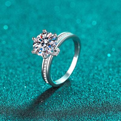 3 Carat Moissanite 925 Sterling Silver Ring for a perfect OOTD – dress to impress outfits from Amexza