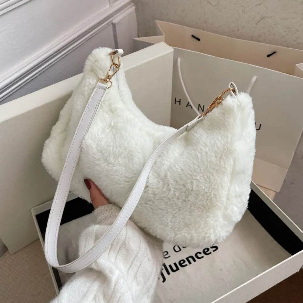Faux Fur Removable Strap Shoulder Bag for a perfect OOTD – dress to impress outfits from Amexza