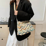 Adjustable Strap Medium Shoulder Bag for a perfect OOTD – dress to impress outfits from Amexza