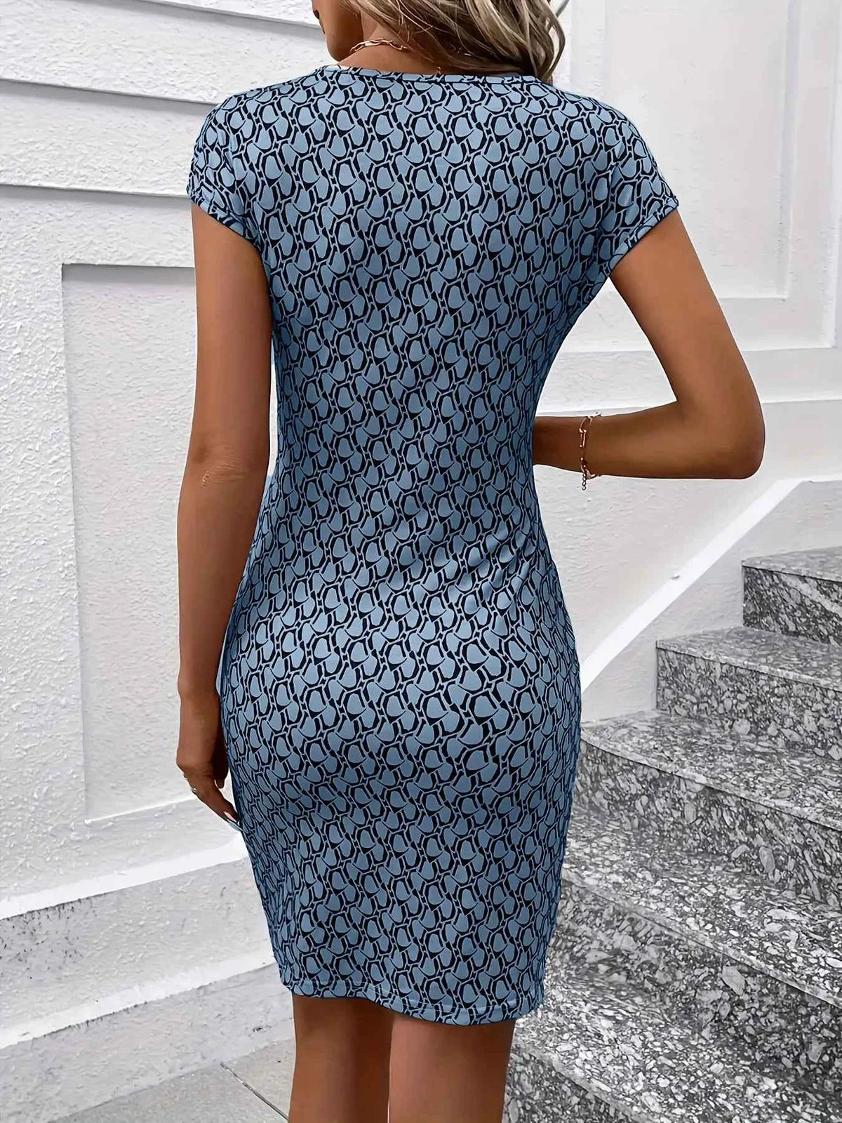 Printed Round Neck Cap Sleeve Dress