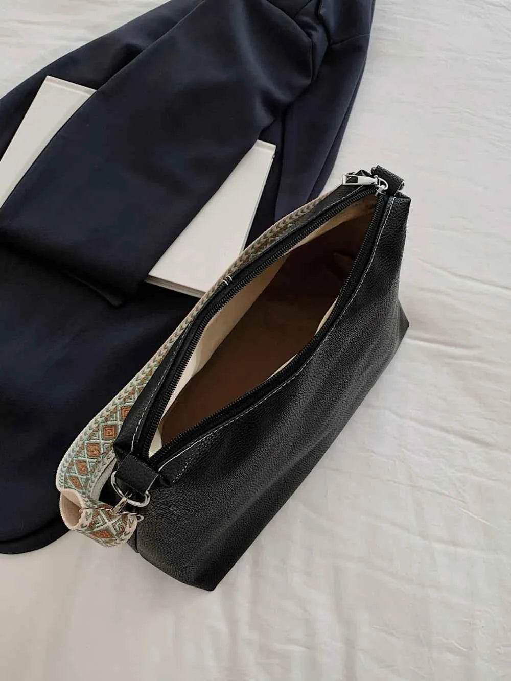 PU Leather Geometric Pattern Strap Shoulder Bag for a perfect OOTD – dress to impress outfits from Amexza