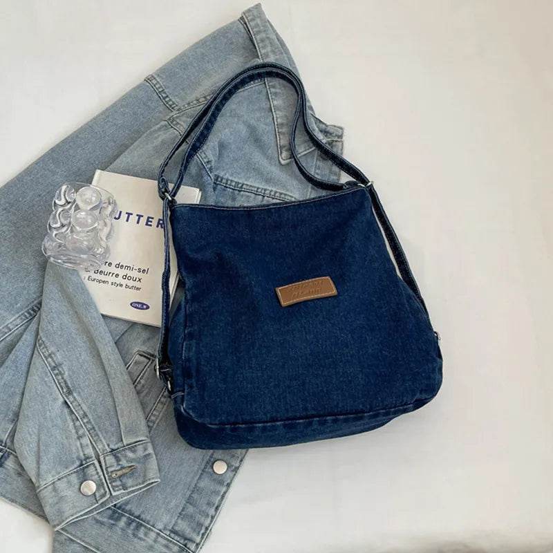 Adjustable Strap Denim Shoulder Bag for a perfect OOTD – dress to impress outfits from Amexza