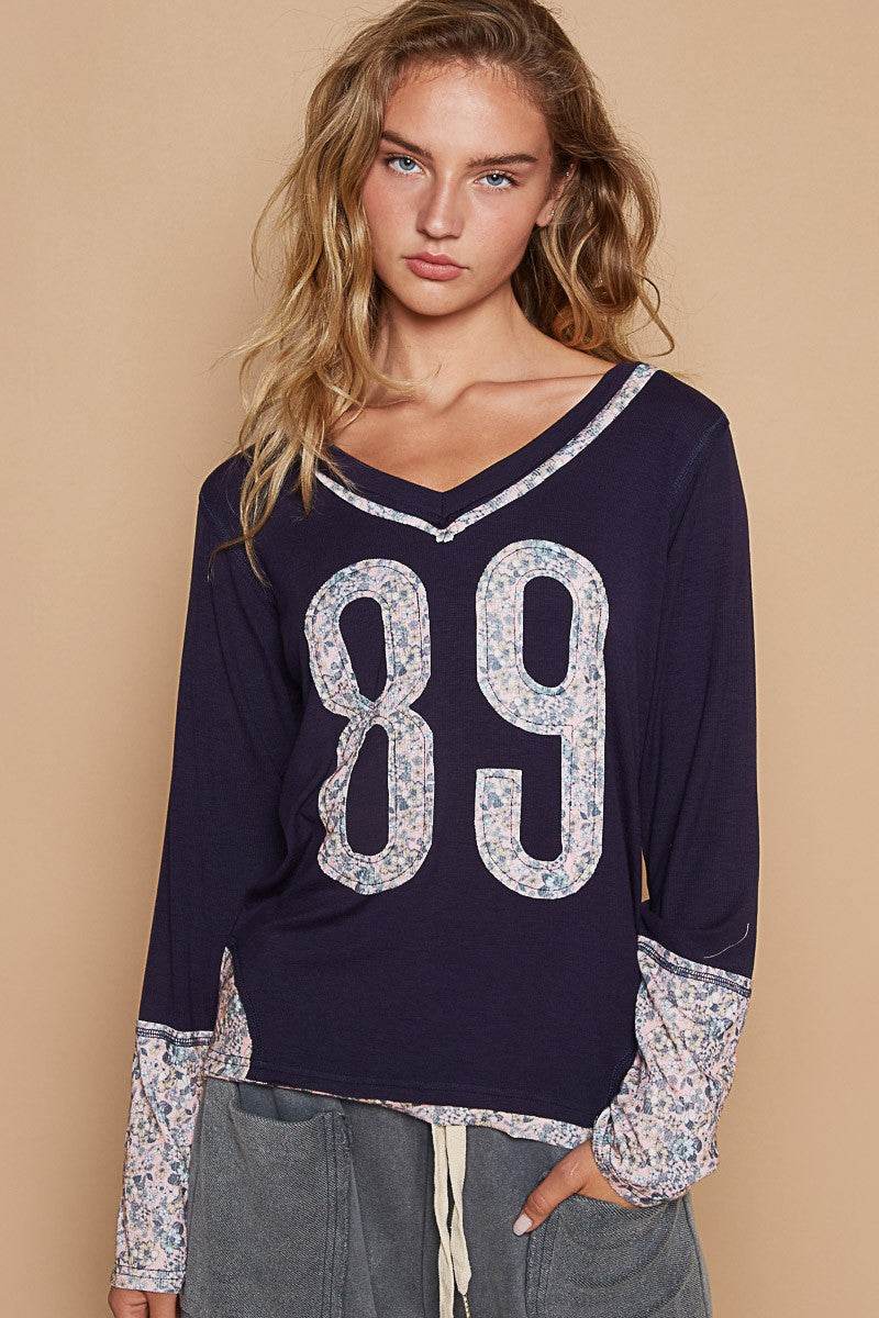 POL V-Neck Long Sleeve Floral Number Patch T-Shirt Indigo for a perfect OOTD – dress to impress outfits from Amexza