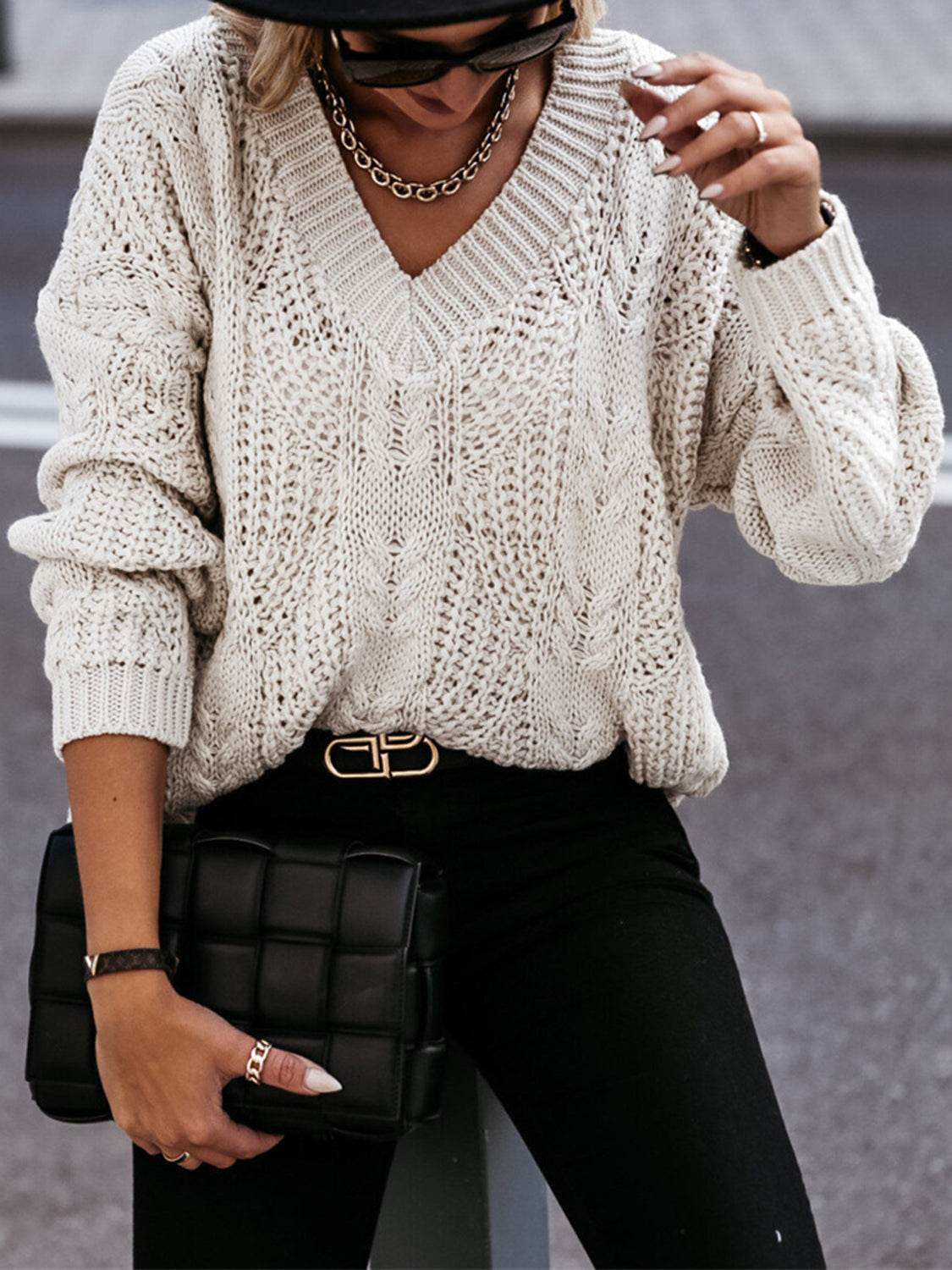 V-Neck Cable-Knit Long Sleeve Sweater for a perfect OOTD – dress to impress outfits from Amexza