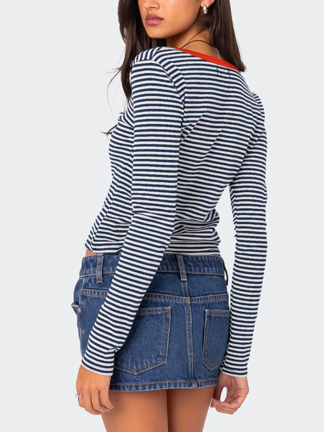 Buttoned Striped Long Sleeve T-Shirt for a perfect OOTD – dress to impress outfits from Amexza