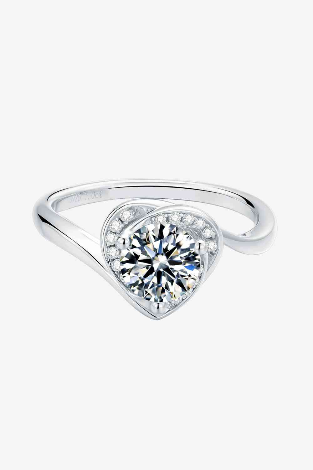 1 Carat Moissanite 925 Sterling Silver Heart Ring for a perfect OOTD – dress to impress outfits from Amexza