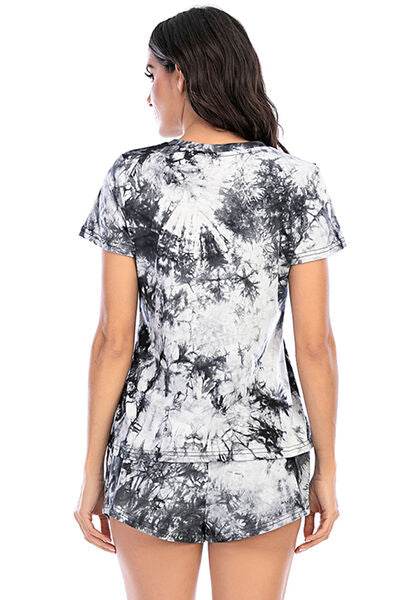 Tie-Dye Round Neck Short Sleeve Top and Shorts Lounge Set for a perfect OOTD – dress to impress outfits from Amexza