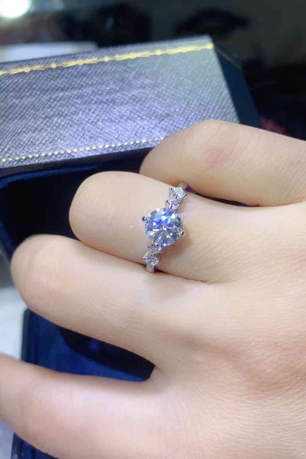 Something To See 1 Carat Moissanite Ring for a perfect OOTD – dress to impress outfits from Amexza